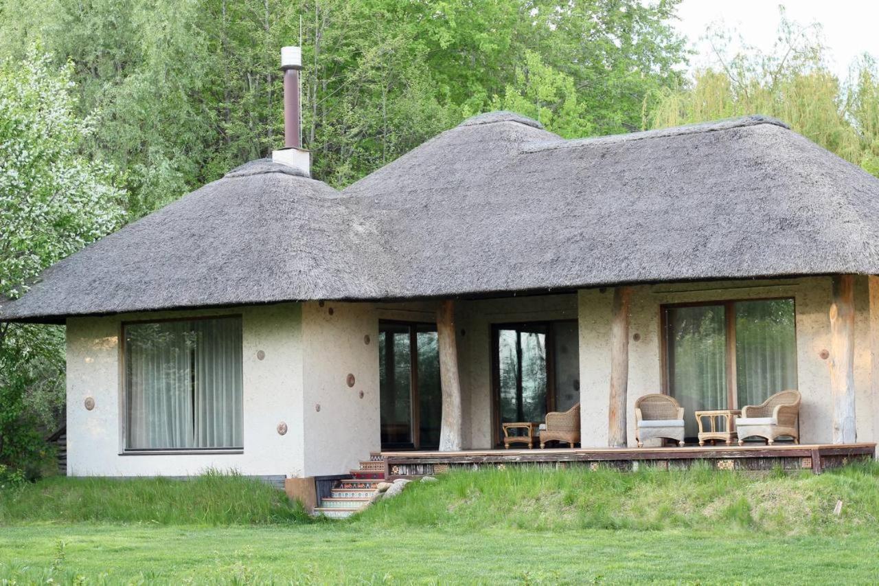 Secret Resort Club Pereyaslav-Khmelʼnytsʼkyy Exterior foto